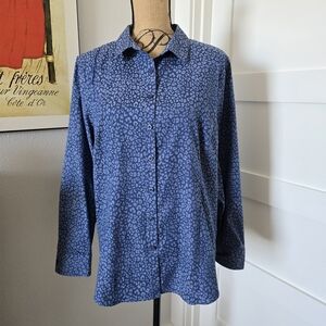 Chico's Blue Leopard Print Shirt. Size 16. (Chico's 3). Cotton Blend. NWOT